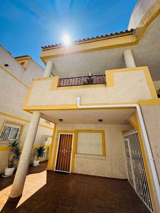 Casa adosada en venta en Altos - La Florida en Orihuela