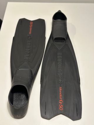 Kit di immersione: maschera, boccaglio e pinne