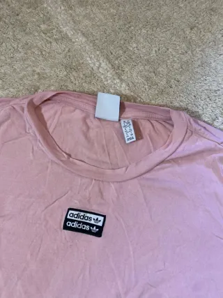 Camiseta Adidas rosa
