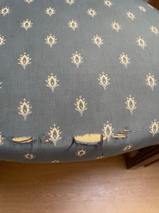 Poltrone antiche in tessuto e legno