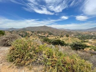 Terreno en venta en Calahonda en Mijas