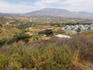 Terreno en venta en Calahonda en Mijas