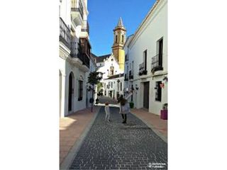 Piso en venta en Zona Norte en Estepona