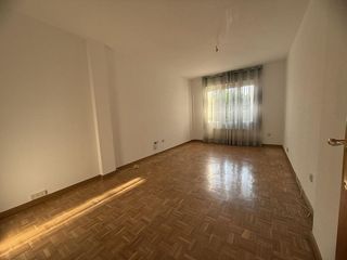 Piso en alquiler en Brunete