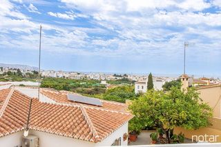 Chalet en venta en Almijara - Capistrano - Cueva de Nerja en Nerja