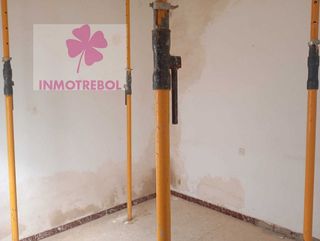 Casa adosada en venta en Villanueva del Ariscal