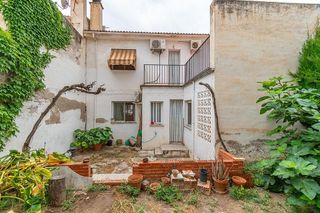 Casa adosada en venta en Zubia (La)