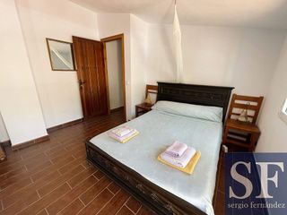 Casa adosada en venta en Sayalonga
