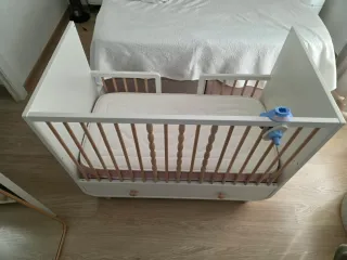 Cuna bebé con colchón