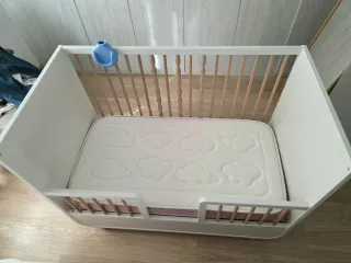 Cuna bebé con colchón