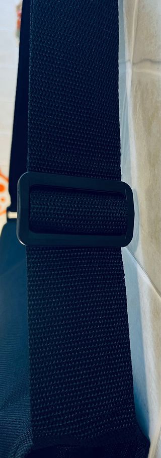 Borsa a tracolla Groovy nera