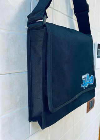 Borsa a tracolla Groovy nera