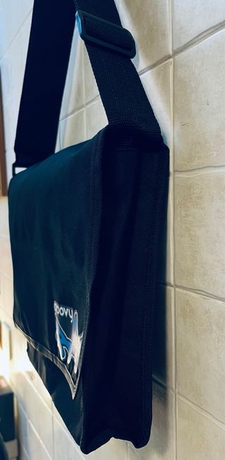 Borsa a tracolla Groovy nera