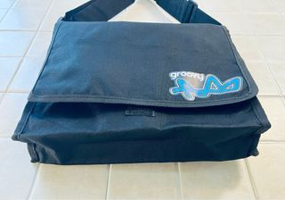 Borsa a tracolla Groovy nera