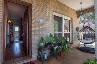 Chalet en venta en Salteras