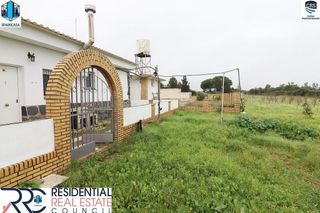 Chalet en venta en Gibraleón