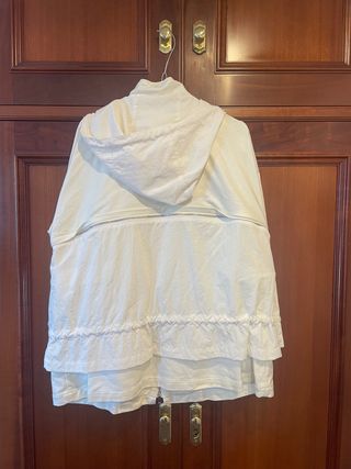 Chaqueta Purificación García Beige