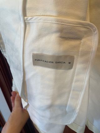 Chaqueta Purificación García Beige