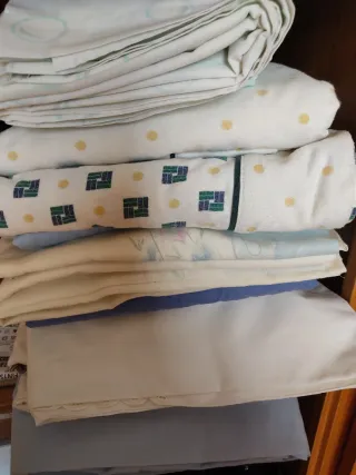 Juego de sábanas 135 y 80. Manta Paduana cama 80