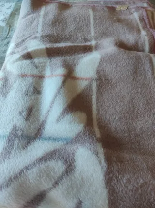 Juego de sábanas 135 y 80. Manta Paduana cama 80