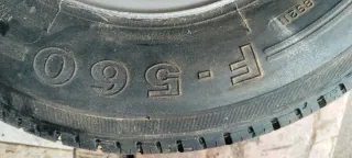 Rueda 145 R10 68S para remolque