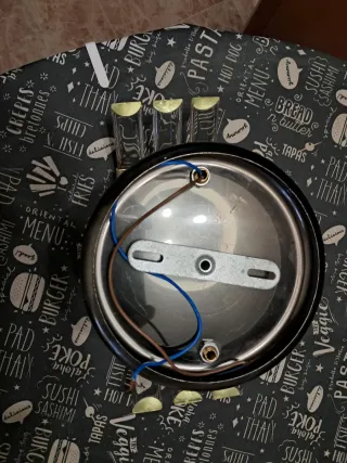 Lámpara de entrada o pasillo dorada