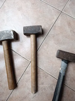 Maceta de metal y madera 12€/ud