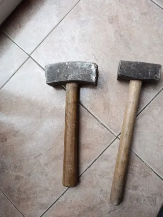 Maceta de metal y madera 12€/ud