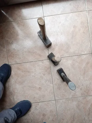 Maceta de metal y madera 12€/ud