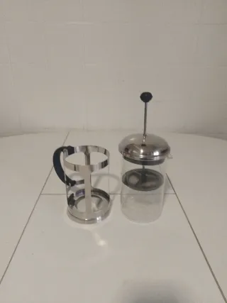Cafetera de émbolo LACOR