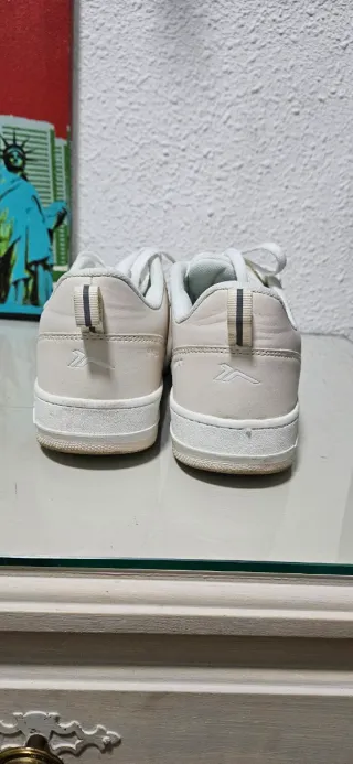 Zapatillas deportivas talla 40