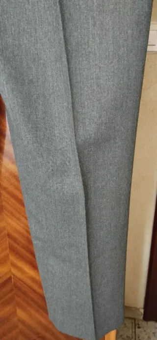 Pantalón de vestir gris talla 54 nuevo