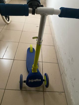 Patinete Juguettos 3 ruedas azul y verde