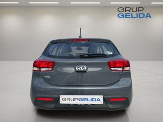 Kia Rio Kia Rio 1.2 DPi 62kW (84CV) Concept