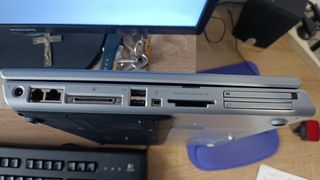 Portátil HP Pavilium 14 Windows XP