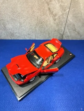 Hot Wheels Ferrari 550 Maranello 1:18