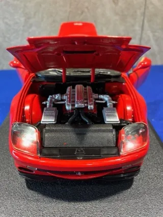 Hot Wheels Ferrari 550 Maranello 1:18