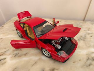 Ferrari 550 Maranello 1:18 Hot Wheels