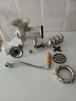 Picadora ELMA excelente estado