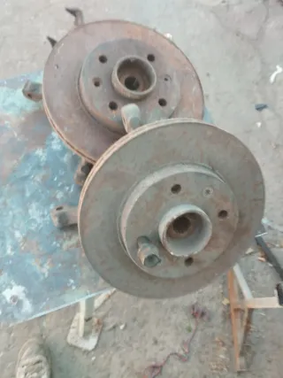 Manguetas con discos Renault 5 Copa Turbo