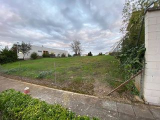 Terreno en venta en Utrera