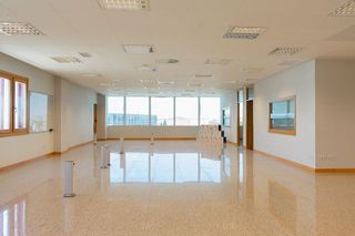 Oficina en venta en Miralbueno en Zaragoza