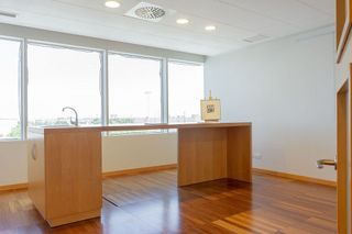 Oficina en venta en Miralbueno en Zaragoza