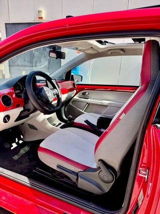 Volkswagen up! R/LINE FULL 2016 1.0 75cv NACIONAL