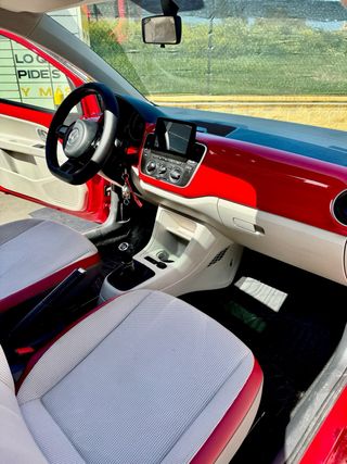 Volkswagen up! R/LINE FULL 2016 1.0 75cv NACIONAL