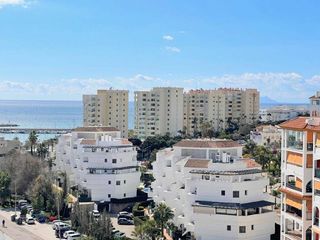 Ático en venta en Puerto - Plaza de Toros en Estepona