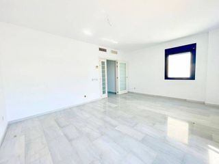 Ático en venta en Puerto - Plaza de Toros en Estepona