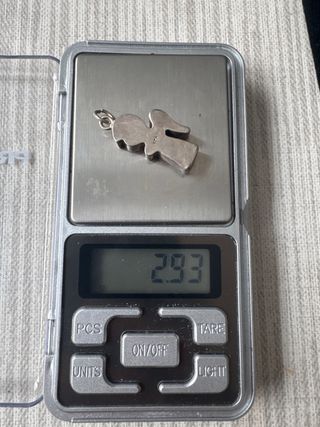 Colgante de plata con forma de ángel