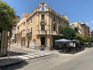 Local comercial en alquiler en Amposta