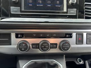 Volkswagen California B. Tour 150cv 2021 7 PLAZAS